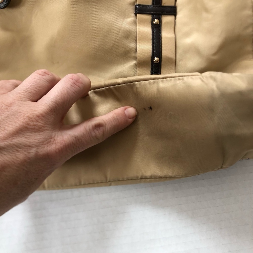GAP Expandable Tote Bag - Picture 7 of 16